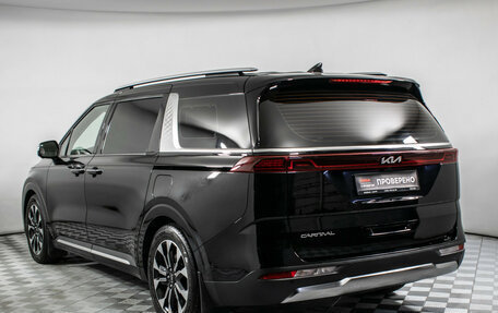 KIA Carnival, 2022 год, 4 400 000 рублей, 8 фотография