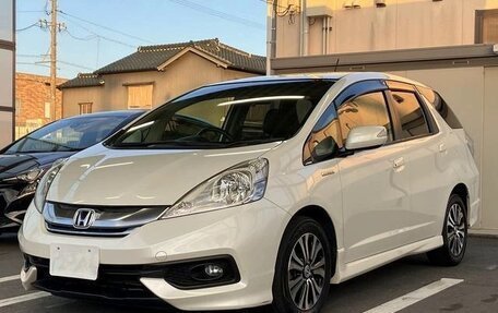 Honda Fit Shuttle I рестайлинг, 2015 год, 713 000 рублей, 1 фотография