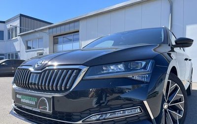 Skoda Superb III рестайлинг, 2023 год, 3 190 000 рублей, 1 фотография