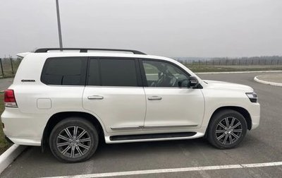 Toyota Land Cruiser 200, 2017 год, 5 530 000 рублей, 1 фотография