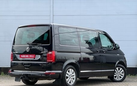 Volkswagen Multivan T6 рестайлинг, 2018 год, 4 100 000 рублей, 5 фотография