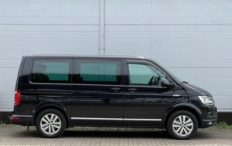 Volkswagen Multivan T6 рестайлинг, 2018 год, 4 100 000 рублей, 11 фотография