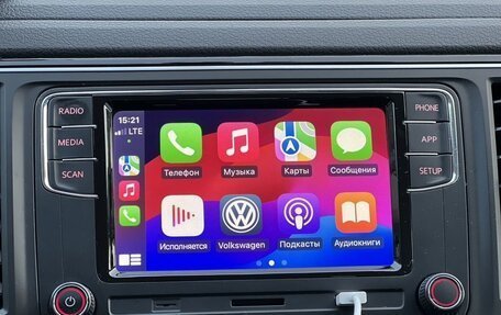 Volkswagen Multivan T6 рестайлинг, 2018 год, 4 100 000 рублей, 25 фотография