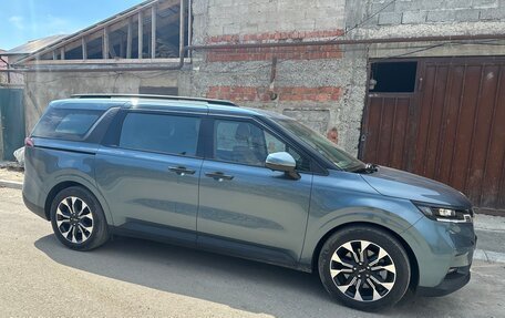 KIA Carnival, 2022 год, 2 550 000 рублей, 3 фотография