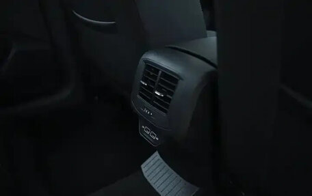 Volkswagen T-Roc I, 2022 год, 2 580 000 рублей, 11 фотография
