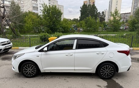 Hyundai Solaris II рестайлинг, 2017 год, 450 000 рублей, 4 фотография