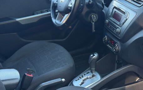 KIA Rio III рестайлинг, 2012 год, 920 000 рублей, 20 фотография