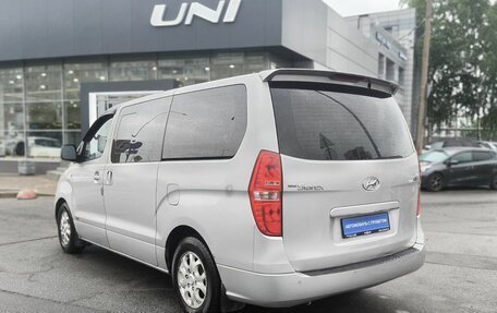 Hyundai Grand Starex Grand Starex I рестайлинг 2, 2008 год, 1 300 000 рублей, 6 фотография
