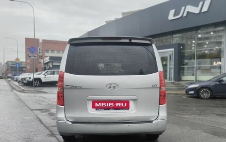 Hyundai Grand Starex Grand Starex I рестайлинг 2, 2008 год, 1 300 000 рублей, 5 фотография