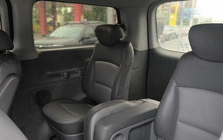 Hyundai Grand Starex Grand Starex I рестайлинг 2, 2008 год, 1 300 000 рублей, 11 фотография