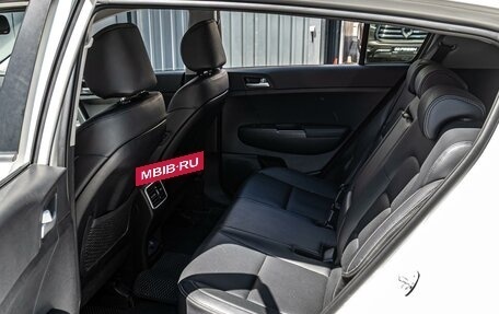 KIA Sportage IV рестайлинг, 2020 год, 2 099 000 рублей, 11 фотография