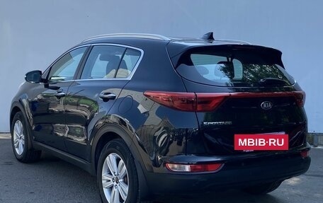 KIA Sportage IV рестайлинг, 2018 год, 1 840 000 рублей, 7 фотография