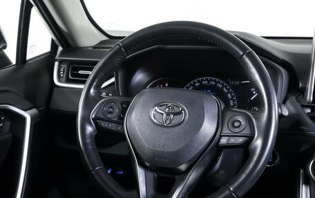 Toyota RAV4, 2021 год, 3 155 000 рублей, 14 фотография