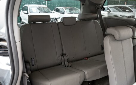 Toyota Sienna III, 2017 год, 3 120 000 рублей, 9 фотография
