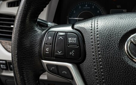 Toyota Sienna III, 2017 год, 3 120 000 рублей, 17 фотография