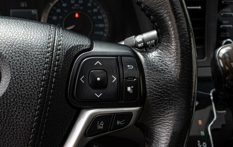 Toyota Sienna III, 2017 год, 3 120 000 рублей, 19 фотография