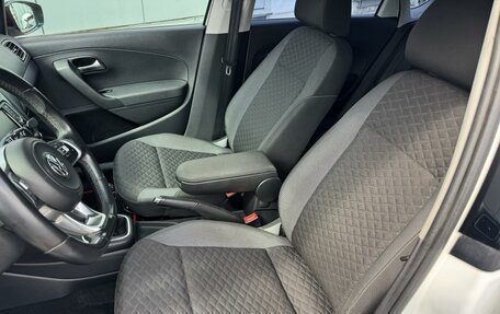 Volkswagen Polo VI (EU Market), 2018 год, 1 025 000 рублей, 10 фотография