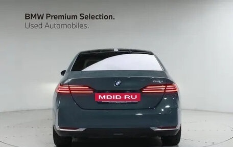 BMW 5 серия, 2025 год, 4 983 000 рублей, 4 фотография