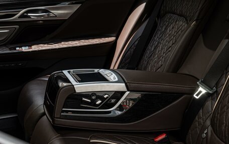 BMW 7 серия, 2020 год, 5 799 000 рублей, 14 фотография