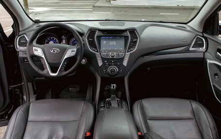 Hyundai Santa Fe III рестайлинг, 2015 год, 1 515 000 рублей, 16 фотография