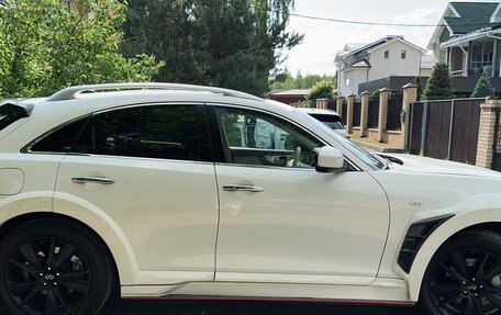 Infiniti QX70, 2016 год, 2 599 999 рублей, 19 фотография