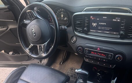 KIA Sorento III Prime рестайлинг, 2019 год, 3 100 000 рублей, 4 фотография