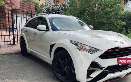 Infiniti QX70, 2016 год, 2 599 999 рублей, 34 фотография