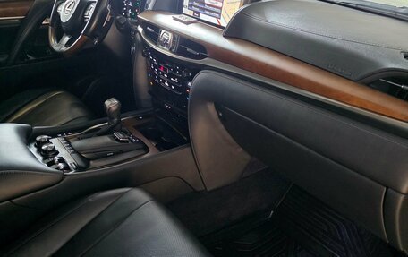 Lexus LX III, 2016 год, 9 399 000 рублей, 10 фотография