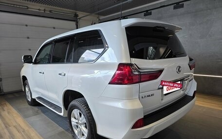 Lexus LX III, 2016 год, 9 399 000 рублей, 5 фотография
