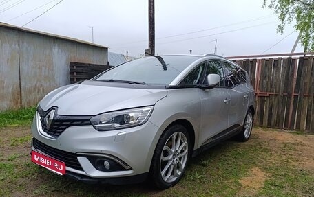Renault Scenic IV, 2019 год, 1 600 000 рублей, 2 фотография