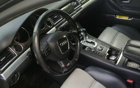 Audi S8, 2008 год, 1 690 000 рублей, 2 фотография