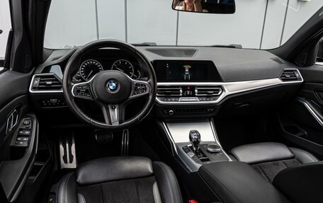 BMW 3 серия, 2019 год, 3 680 000 рублей, 6 фотография