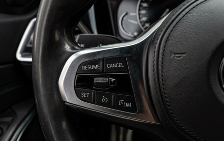 BMW 3 серия, 2019 год, 3 680 000 рублей, 14 фотография