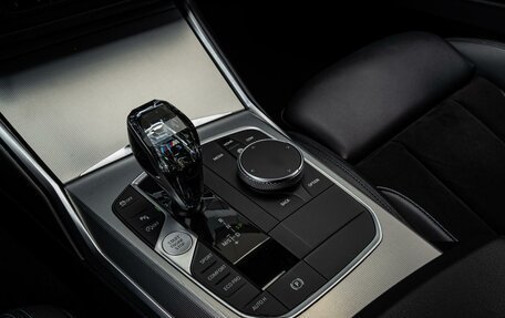 BMW 3 серия, 2019 год, 3 680 000 рублей, 12 фотография
