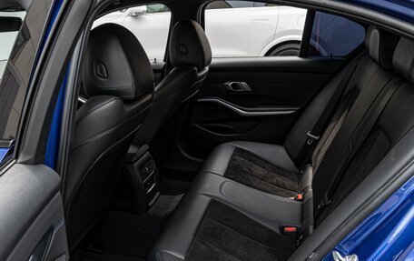 BMW 3 серия, 2019 год, 3 680 000 рублей, 11 фотография