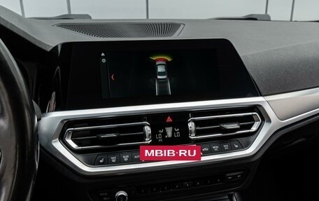 BMW 3 серия, 2019 год, 3 680 000 рублей, 13 фотография