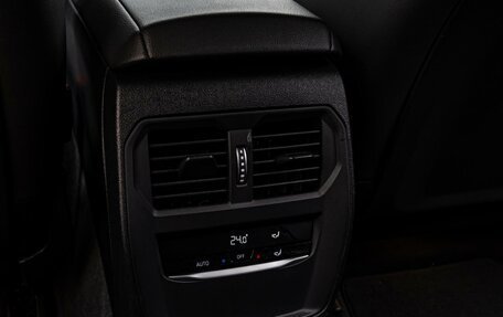 BMW 3 серия, 2019 год, 3 680 000 рублей, 19 фотография
