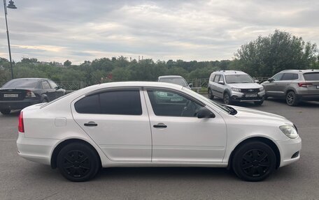 Skoda Octavia, 2011 год, 670 000 рублей, 3 фотография