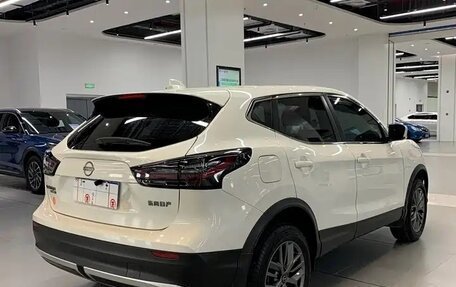 Nissan Qashqai, 2025 год, 2 050 000 рублей, 4 фотография