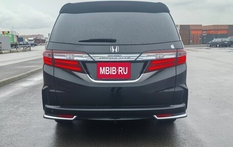 Honda Odyssey IV, 2017 год, 2 155 000 рублей, 10 фотография
