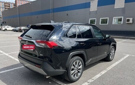 Toyota RAV4, 2022 год, 3 700 000 рублей, 3 фотография