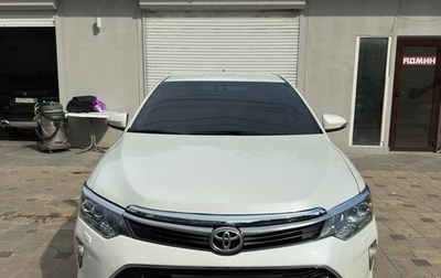Toyota Camry, 2017 год, 1 900 000 рублей, 1 фотография