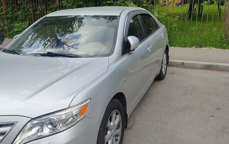 Toyota Camry, 2009 год, 1 300 000 рублей, 2 фотография