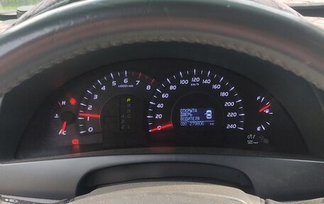 Toyota Camry, 2009 год, 1 300 000 рублей, 11 фотография