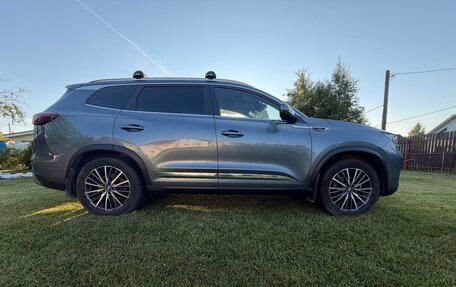 Chery Tiggo 8 Pro, 2022 год, 1 950 000 рублей, 17 фотография