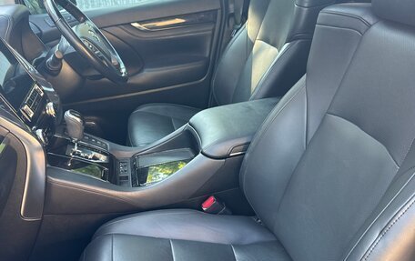 Toyota Vellfire II, 2018 год, 3 550 000 рублей, 8 фотография