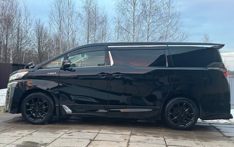 Toyota Vellfire II, 2018 год, 3 550 000 рублей, 7 фотография