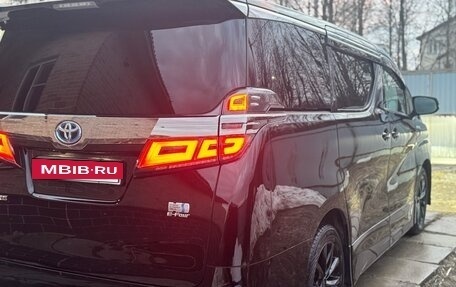 Toyota Vellfire II, 2018 год, 3 550 000 рублей, 4 фотография