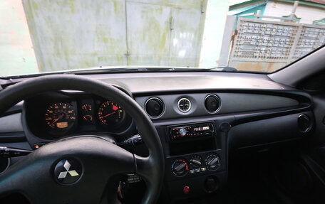 Mitsubishi Outlander III рестайлинг 3, 2003 год, 525 000 рублей, 32 фотография