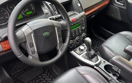Land Rover Freelander II рестайлинг 2, 2011 год, 900 000 рублей, 7 фотография